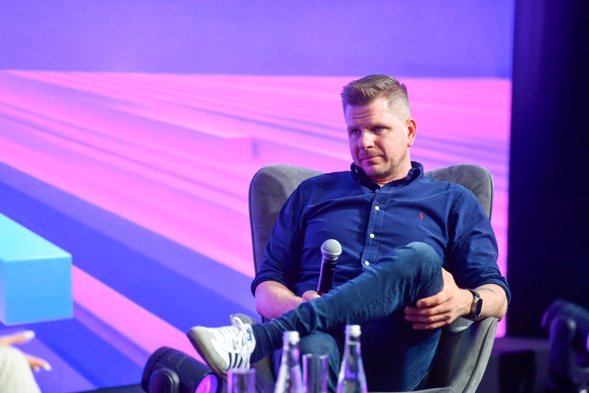 Filip Chajzer wydał oświadczenie ws. afery dotyczącej jego fundacji. Padły w nim słowa o wyłudzaniu pieniędzy przez matkę chorego chłopca