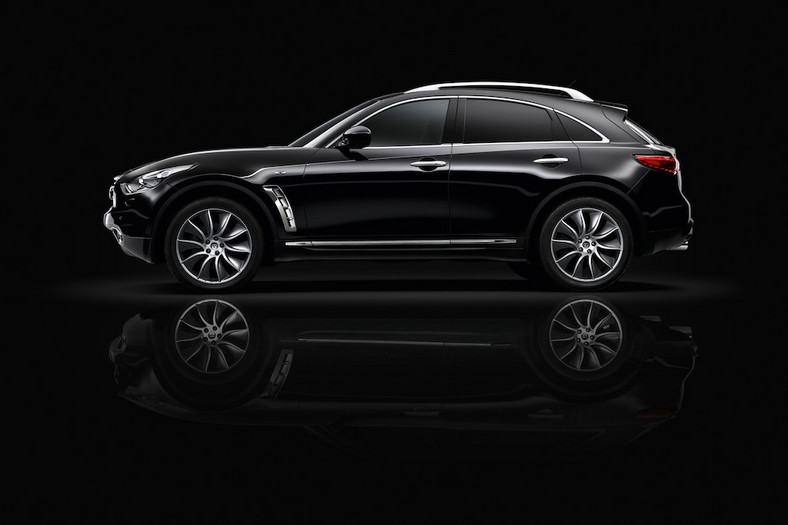 Infiniti FX Black and White Edition