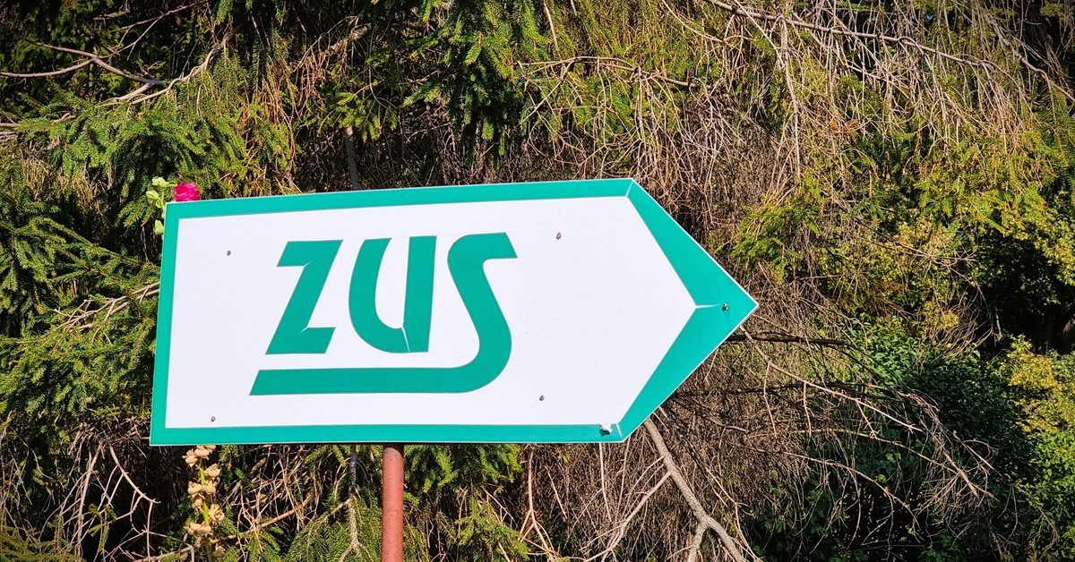 Od jutra przedsiębiorcy nie muszą już przechowywać papierowych zgłoszeń do ZUS