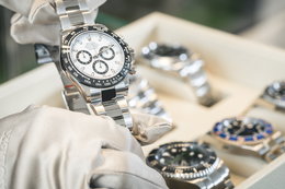 Rośnie liczba kradzieży luksusowych zegarków. Rolex ma problem