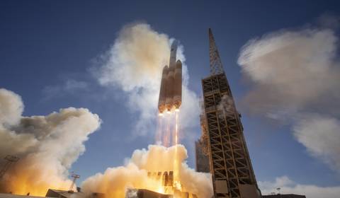 Delta IV Heavy wyniosła satelitę szpiegowskiego. To jedna z najpotężniejszych rakiet
