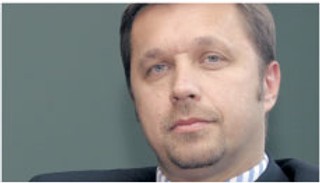 Czy stosowanie outsourcingu usług bankowych jest bezpieczne dla klientów