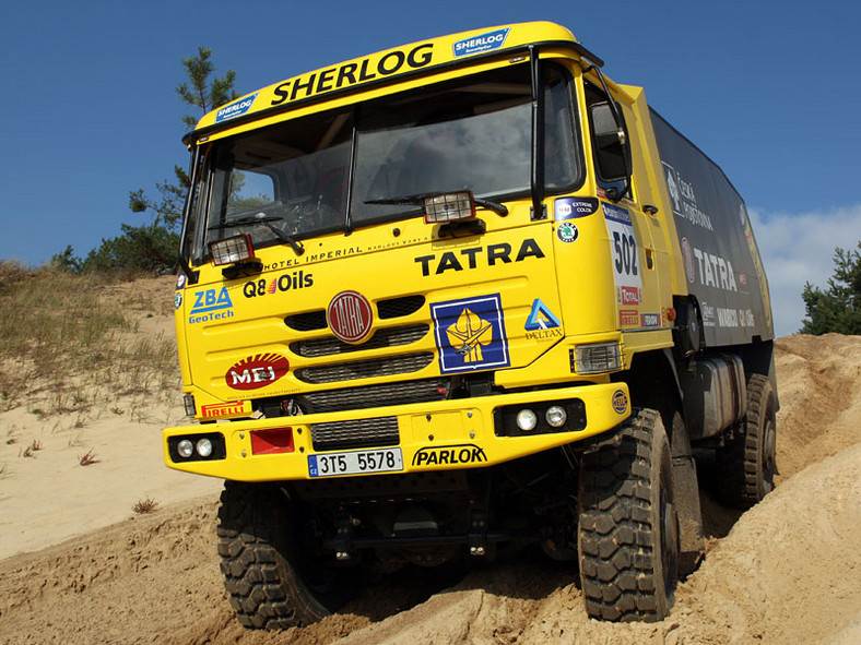 Rajd Dakar 2008: Loprais Tatra Team już w drodze do Lizbony