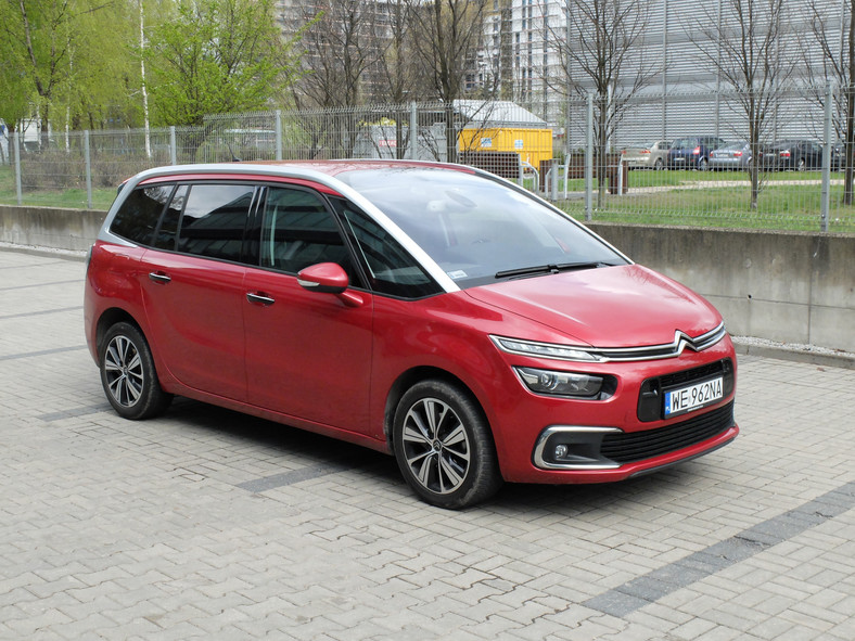 Opel Zafira i Citroen C4 Picasso