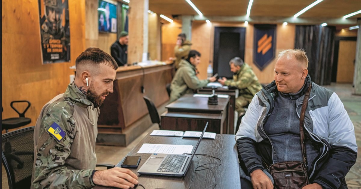 Problemy z naborem są coraz większe. „Zginę w dwie minuty”