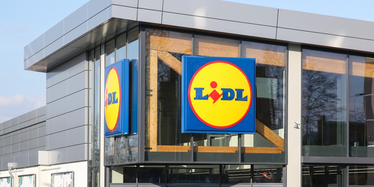 Lidl rezygnuje z plastiku - koniec z plastikowymi sztućcami