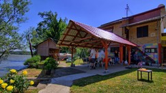 Kuće