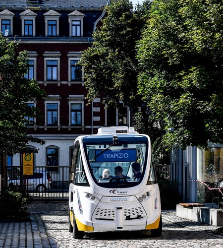 Czas reakcji pojazdów wyposażonych w taki system antykolizyjny jest krótszy niż czas reakcji człowieka.