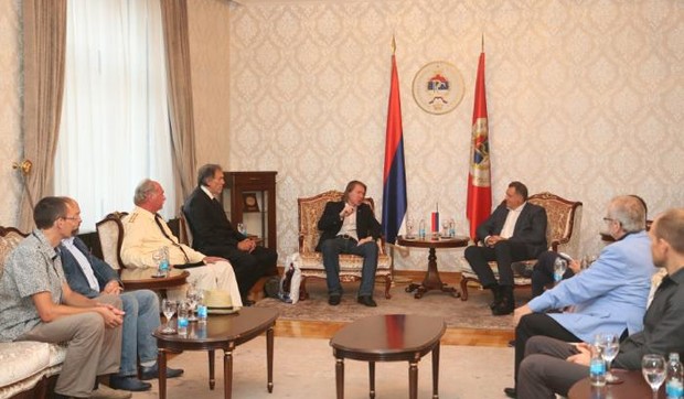 Ruski pisci milorad dodik