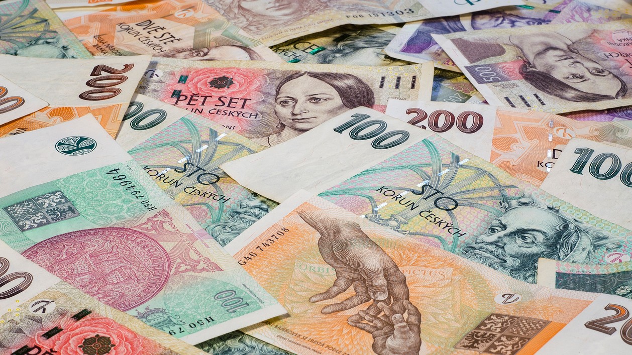 Dvaja turisti našli poklad.