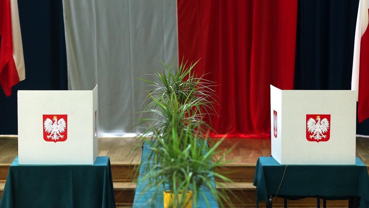 Urny wyborcze wybory referendum