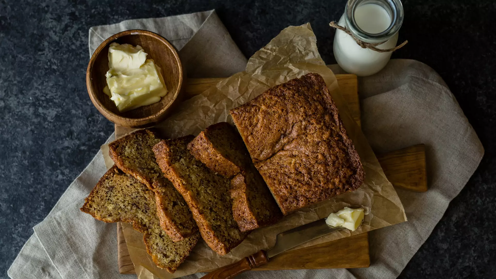 Który chleb razowy wybierasz: pszenny na drożdżach, czy żytni na zakwasie?