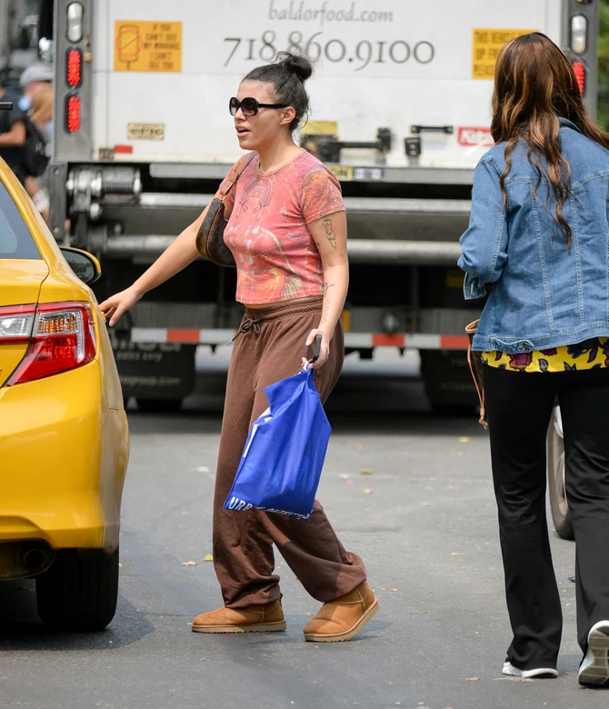 Leksi Džouns sa majkom