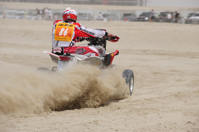 Abu Dhabi Desert Challenge 2010: Rafał Sonik 10. w prologu