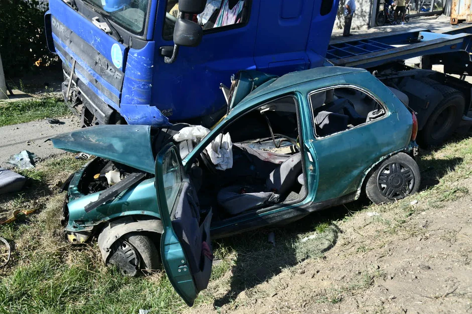 Automobil kojim je upravljao Petar U. (19)