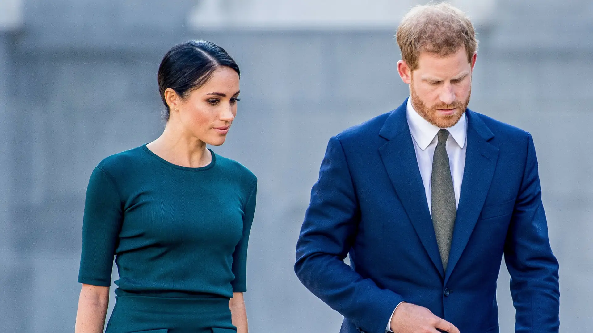 Czy drugie dziecko Meghan i Harry'ego będzie "royal baby"? Jak na ciążę zareagowała królowa?