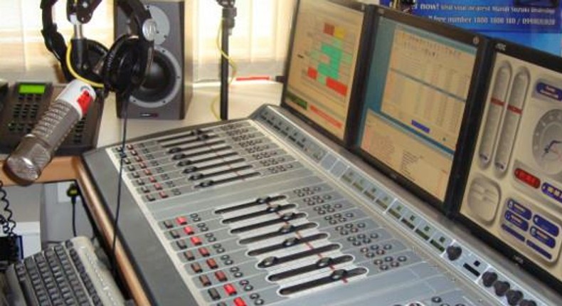 Radio presenter punished for playing Christmas song 24 times