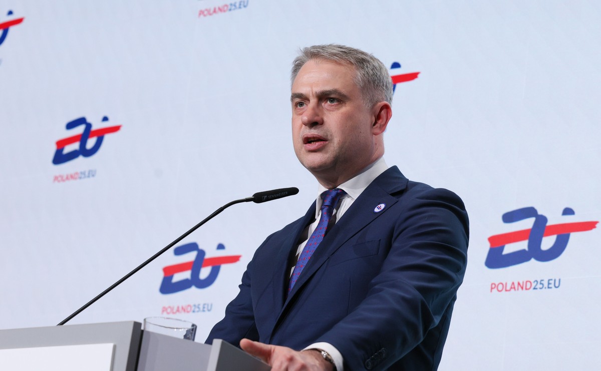 Krzysztof Gawkowski