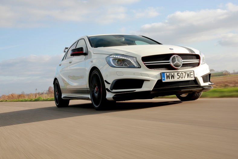 Mercedes A 45 AMG