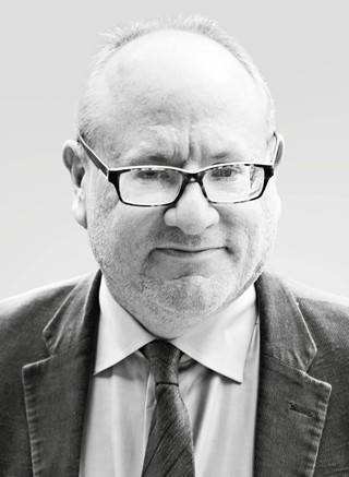 Michael Kimmage, profesor historii na Katolickim Uniwersytecie Ameryki w Waszyngtonie, ekspert Center for Strategic and International Studies. Specjalizuje się w dziejach zimnej wojny i amerykańskiej dyplomacji. W latach 2014–2017 pracował w Departamencie Stanu