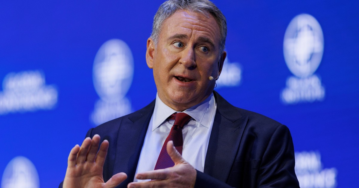 Ken Griffin says young grads who are not interested in reading books about their field have ‘picked the wrong career’