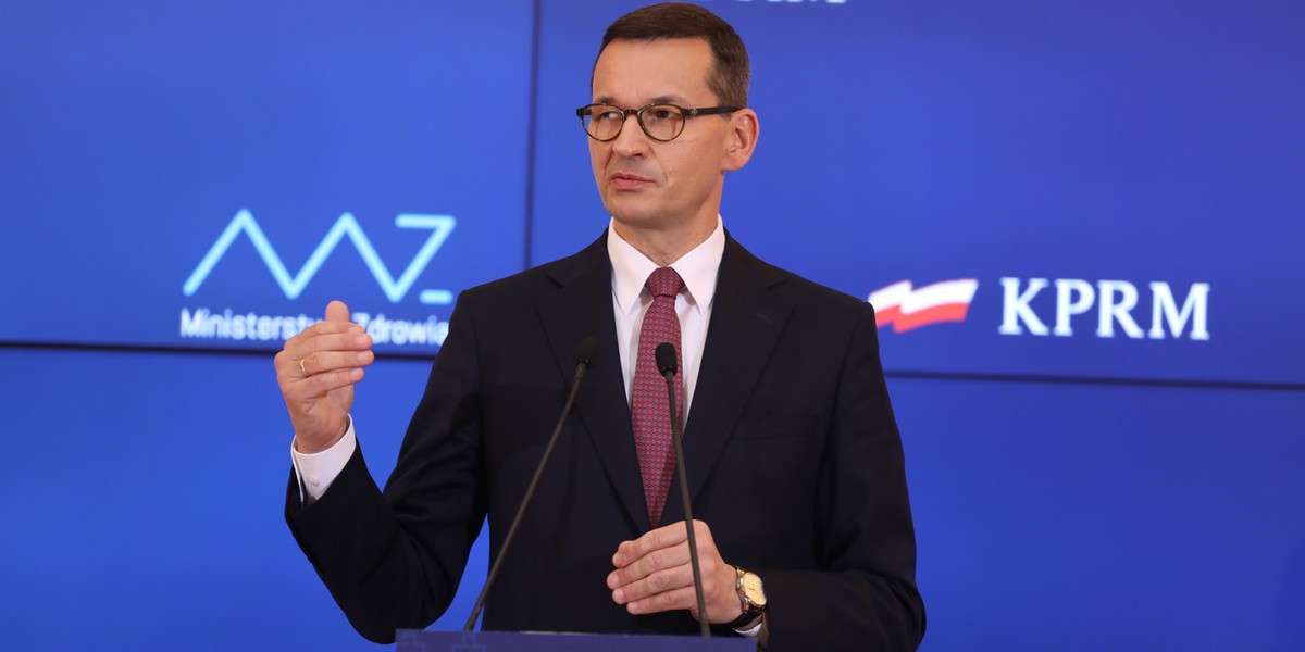 Mateusz Morawiecki odwołuje się do NSA od wyroku w sprawie wyborów z 10 maja, które się nie odbyły. Twierdzi, że w jego decyzji z kwietnia nie chodziło o wybory powszechne korespondencyjne - informuje "GW".