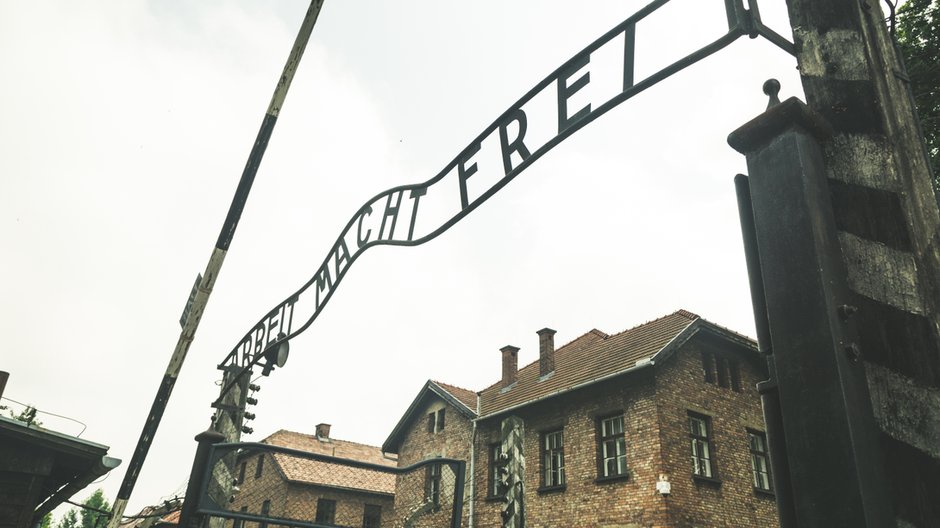 Brama obozu koncentracyjnego Auschwitz-Birkenau