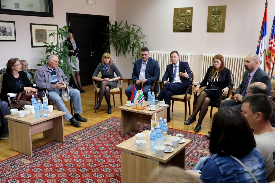 U razgovoru sa žiteljima Čukarice, Mali je objasnio da je uvek mogao da se osloni na svoje komšije