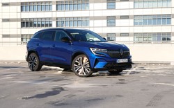 Renault Austral E-Tech full hybrid: niby klasyczna hybryda, a tyle rzeczy robi inaczej [TEST]