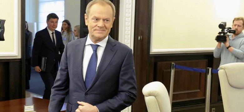 Tusk nakazał zlikwidować dwa instytuty