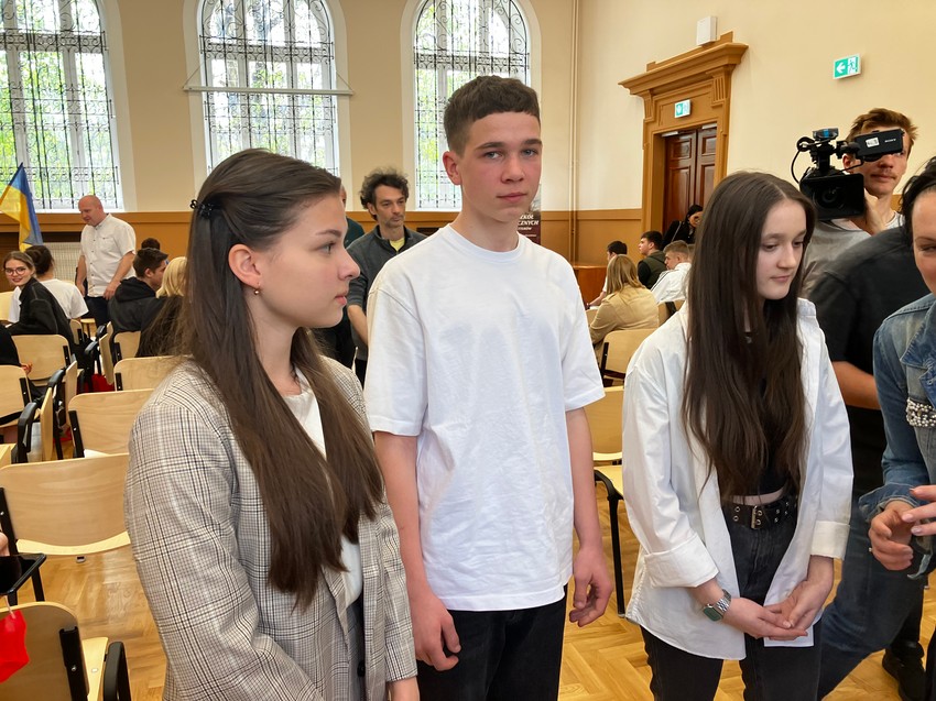 Nastja, Vlad i Ženja