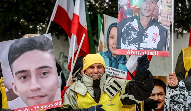 Iranci u dijaspori daju podršku antivladinim demonstrantima u zemlji | Foto: EPA