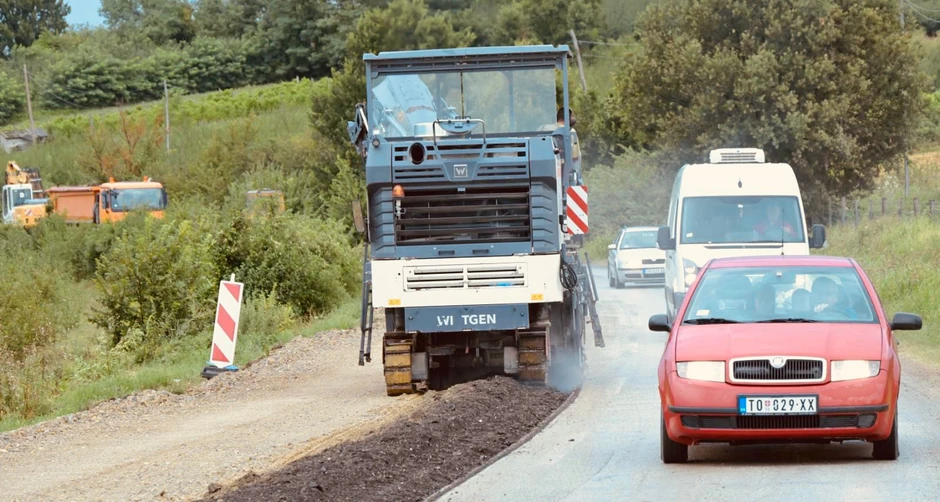 Vesić: Ulažemo u Šumadiju