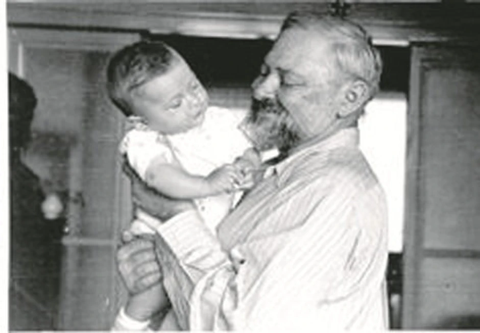 Sa unukom: Vladimir Becić i unuk Vladimir Velebit