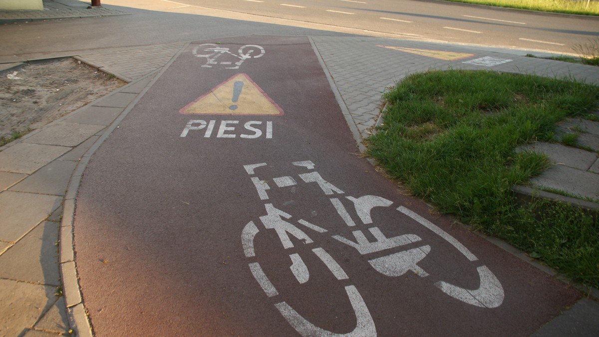 Zarząd Infrastruktury Komunalnej i Transportu przygotowuje się do budowy nową trasę rowerową wzdłuż ulicy Jasnogórskiej i Armii Krajowej. Prace budowlane mają się rozpocząć w przyszłym roku.