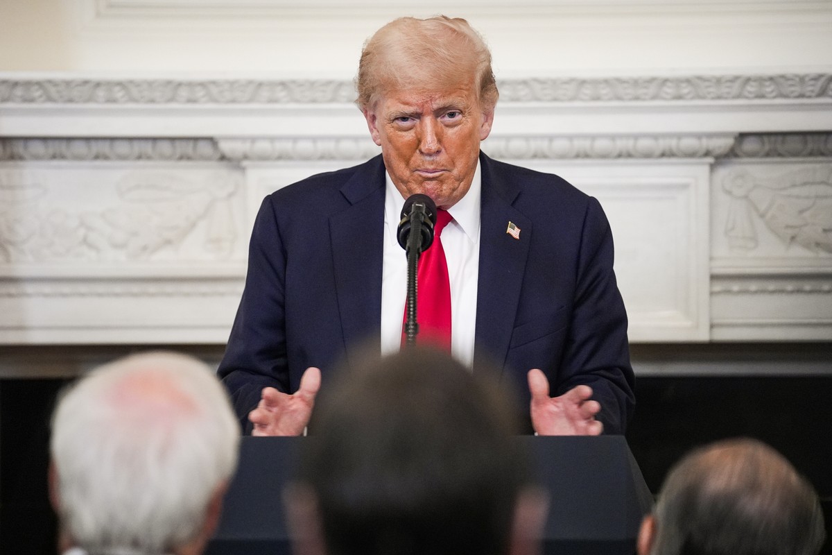 Nieobliczalny prezydent USA zrealizuje swoje zapowiedzi w sprawie Rosji? Niemiecka prasa powątpiewa