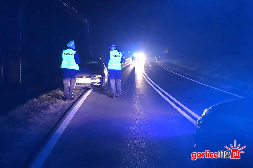 Jechał na koniu. Zderzył się z samochodem