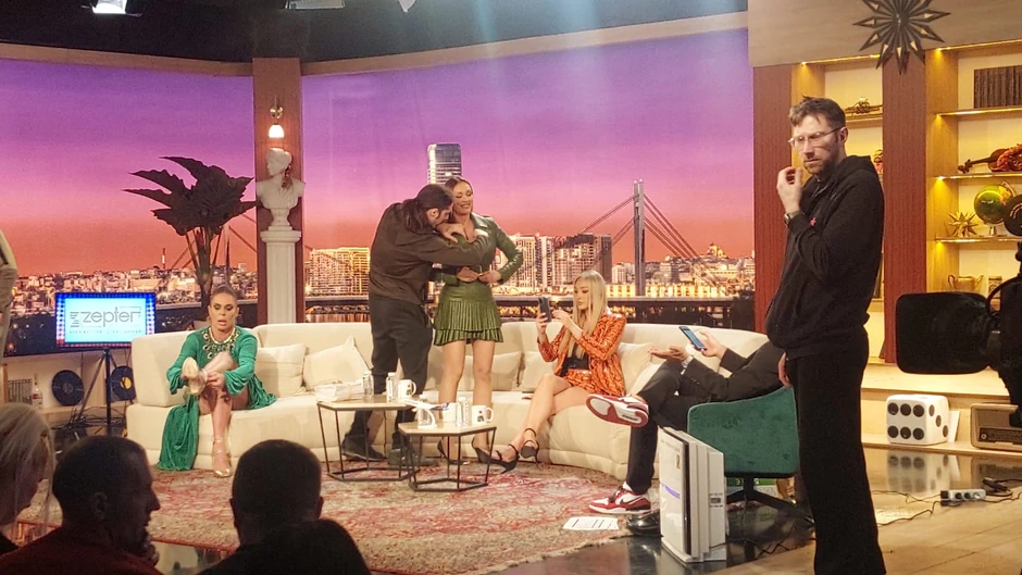 Iza kulisa kod Ognjena Amidžića