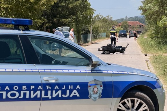 OBOREN MOTOCIKLISTA Teška nesreća na putu od Čačka ka Gornjoj Gorevnici