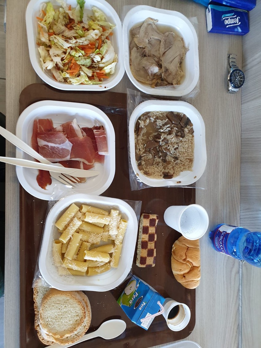 Hrana koja se služi u karantinu