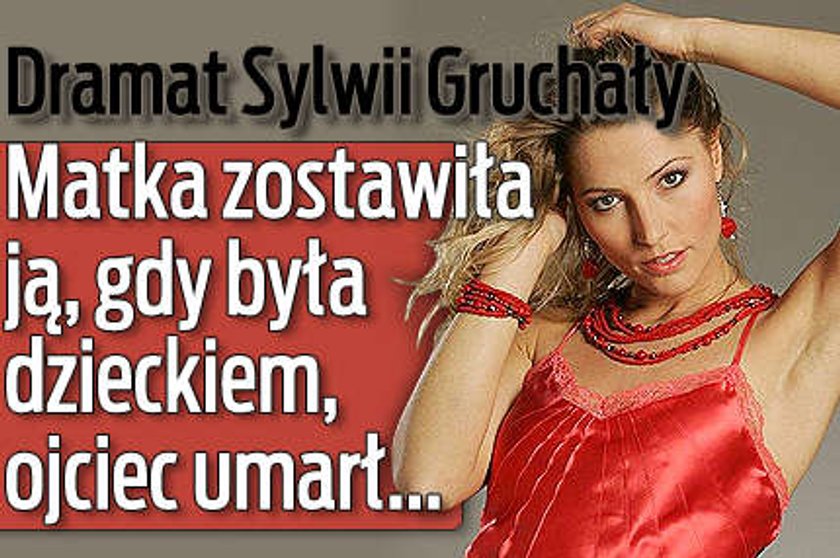 Dramat celebrytki. Matka zostawiła ją, gdy miała 6 lat, ojciec umarł...