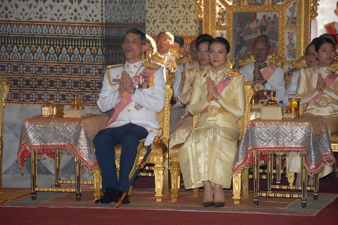 Napaćena tajlandska princeza i Rama X