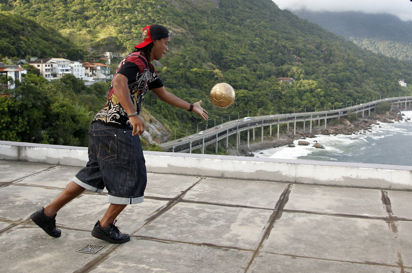 Ronaldinho na rozstaju dróg