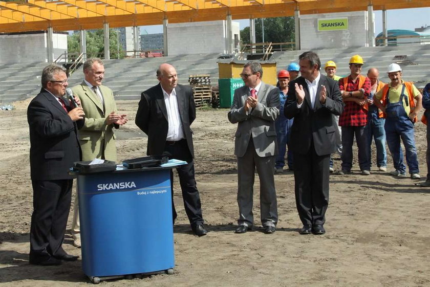 Prezes PZPN Grzegorz Lato nie chodzi na mecze polskiej ekstraklasy. Lato woli odwiedzać pikniki