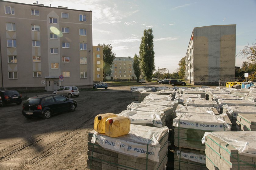 Ruszył remont podwórek na Stogach!