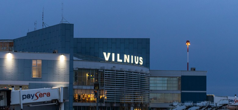 Samolot LOT wypadł z pasa w Wilnie. Ruszyło śledztwo, wykluczono pogodę