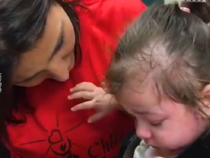 Devojčica i njena mama i nekoliko minuta čiste emocije 