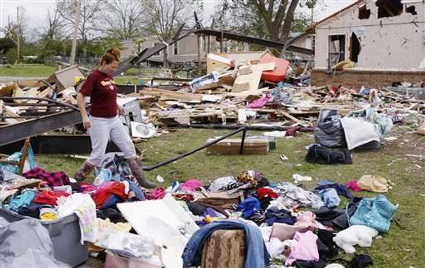 Tragedia w USA. 62 tornada przeszły nad Stanami