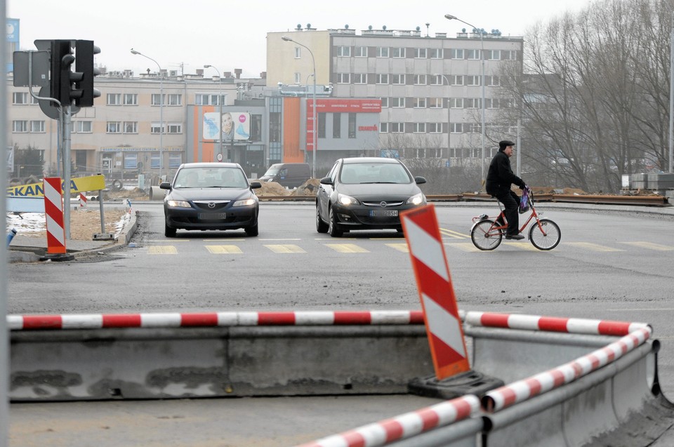 Mit 3.
Im więcej rowerów, tym bardziej niebezpiecznie na drogach
