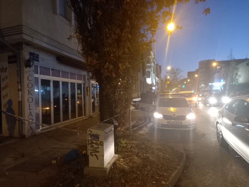Prve fotografije sa mesta ubadanja u Novom Sadu